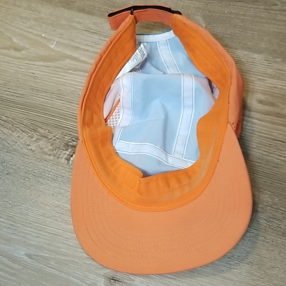 Buff Runner's Cap - Picture 3 of 6